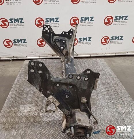 Soporte de parachoques Scania Occ onderrijdbeveiliging Scania