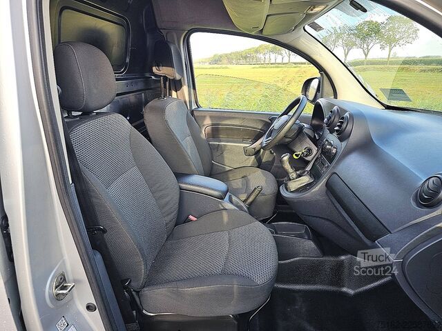 Resväska MERCEDES-BENZ CITAN 109 CDI ac EURO6