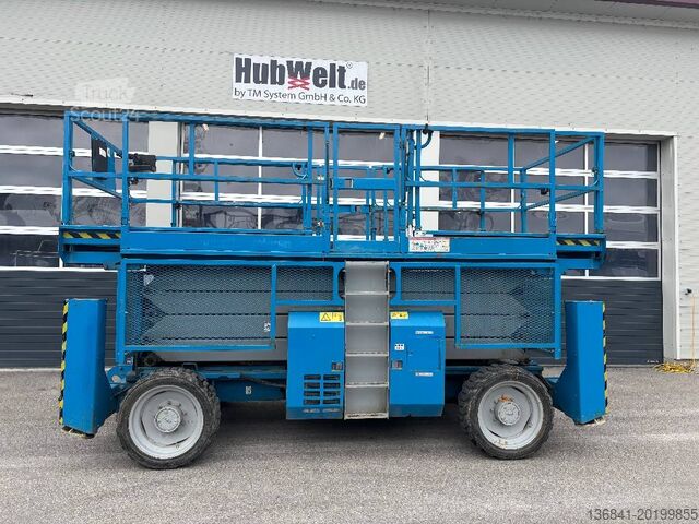 Ascensore a forbice Genie GS 4390 RT 15,11m Diesel Scherenarbeitsbühne