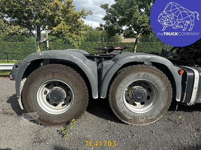 Standaard-SZM MAN TGX 510 6x4 ACCIDENT