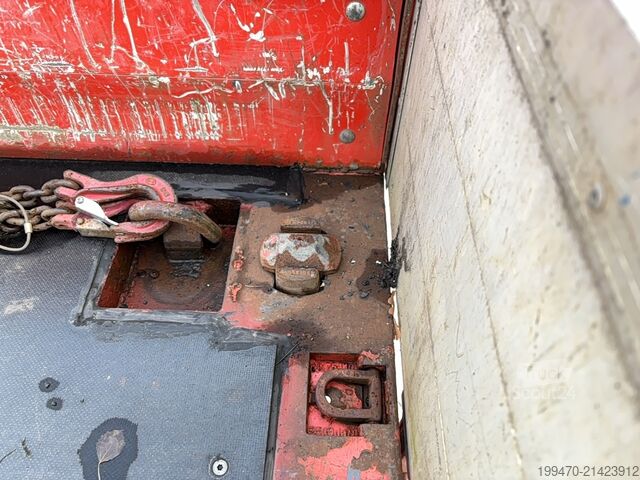 Semiremorcă cu încărcătură joasă Hiebenthal TTH 18