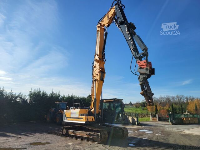 Pelle de démolition Hyundai HX330L with demolition boom, standard boom & shear