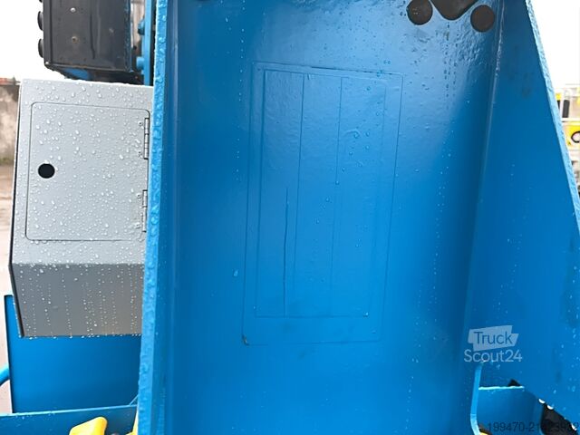 Pótkocsira szerelhető gémesemelő Genie TZ34 (12m)