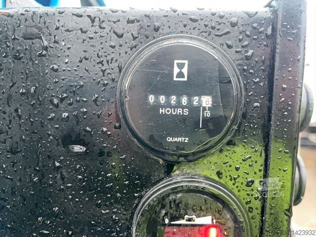 Pótkocsira szerelhető gémesemelő Genie TZ34 (12m)