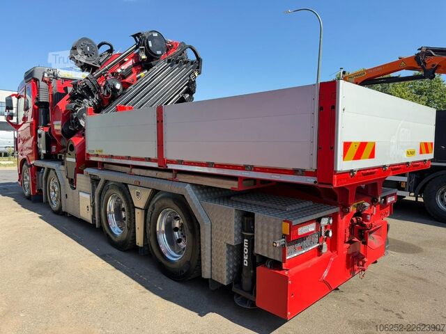 Lastplattform Volvo FH 540 8x4 TREKKER/BAKWAGEN + PALFINGER PK 135...