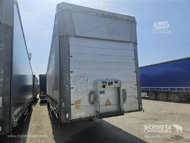 Öppen semitrailer med kapell Schmitz Cargobull Semitrailer Curtainsider Mega