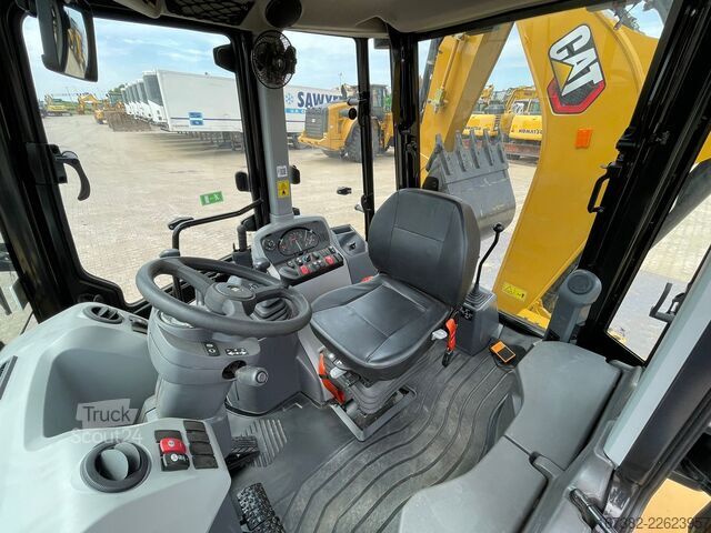 Bagger-/Lade-Kombination Caterpillar 424