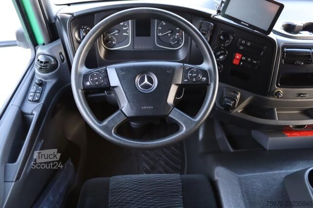 Škatlasti tovornjak Mercedes-Benz Atego 1524L 2TO LBW