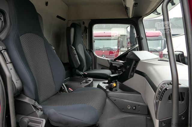 Camion frigorifique MERCEDES-BENZ Antos 1833 Kühlkoffer Vollluft Kamera LBW Euro 6