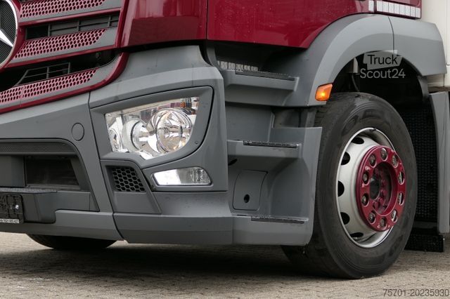 Camion frigorifique MERCEDES-BENZ Antos 1833 Kühlkoffer Vollluft Kamera LBW Euro 6