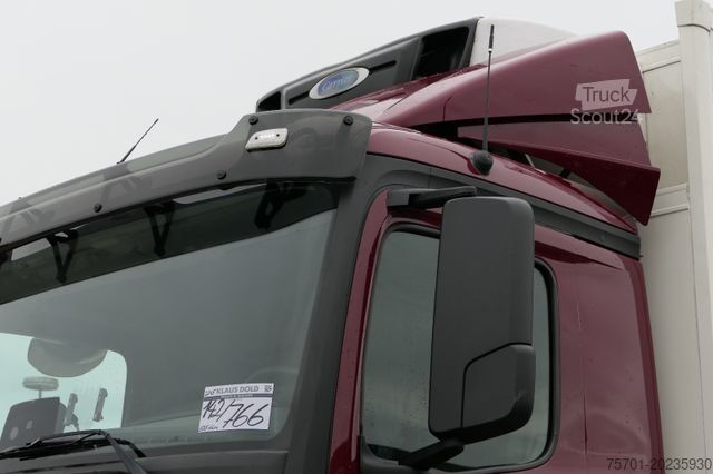 Camion frigorifique MERCEDES-BENZ Antos 1833 Kühlkoffer Vollluft Kamera LBW Euro 6