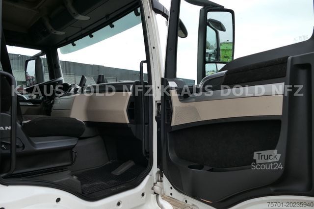 Camión frigorífico MAN TGS 26.420 Kühlkoffer Retarder LBW Lift-/Lenk