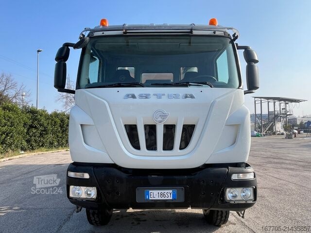 Betonmixer vrachtwagen Astra HD9 84.48