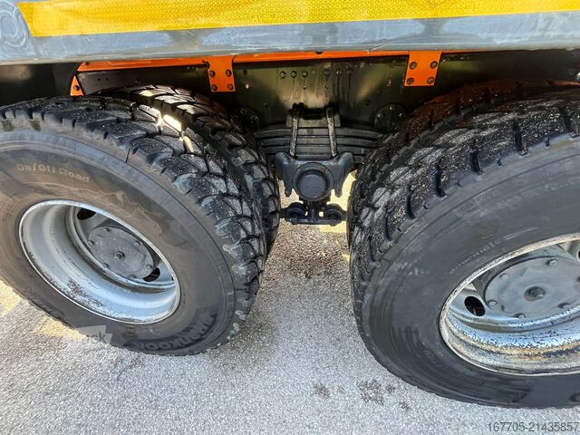 Betonmixer vrachtwagen Astra HD9 84.48