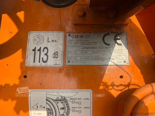 Betonmixer vrachtwagen Astra HD9 84.48