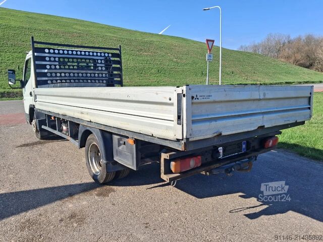 Ladepritsche Mitsubishi Canter Fuso 3C13 * N1 * Manual gearbox *