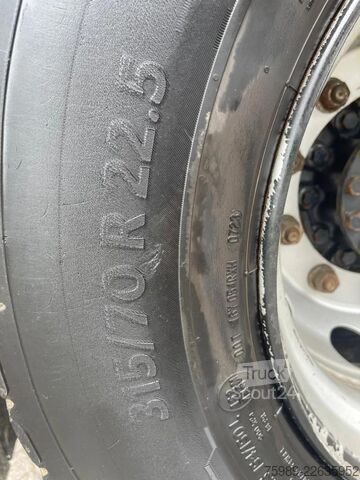 Standard-SZM Iveco S-WAY 460 CNG, RETARDER, ACC