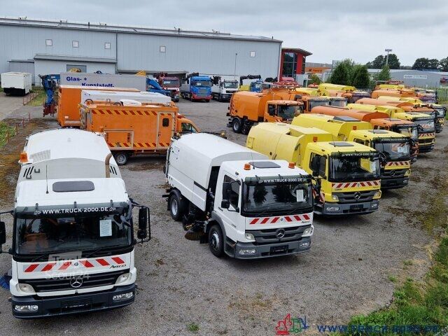 Vejfejemaskine Mercedes-Benz Atego 1524 Bucher Johnston VS650 Deutsches Gerät