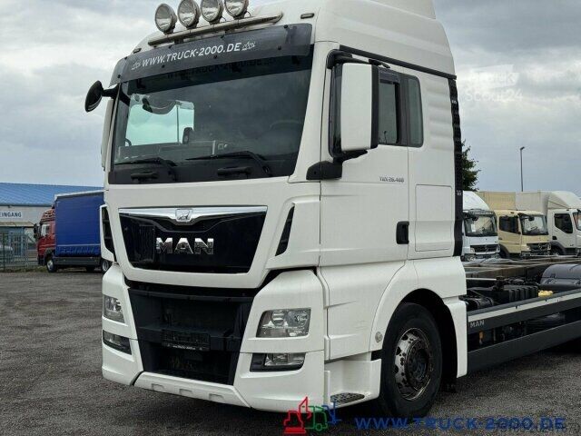 Samochód z wymienną zabudową MAN TGX 26.480 XLX Haus Bett hydr Hub Multi Wechsler