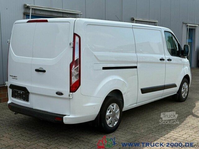 Furgon blaszak Ford Transit Custom Lang Trend 3Sitzer + Klima + DAB BC