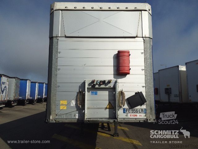 Auflieger mit Pritsche & Plane Schmitz Cargobull Semitrailer Curtainsider Mega