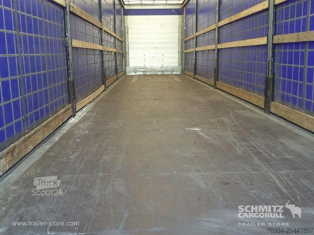 Auflieger mit Pritsche & Plane Schmitz Cargobull Semitrailer Curtainsider Standard