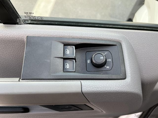 Pick-up furgonas Volkswagen Crafter 180 PS / AHK / Klima