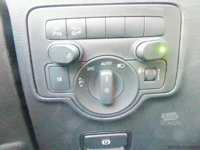 Fourgon tôlé mercedes-benz Vito Kasten 116 CDI 4x4 lang BOTT-SCHRÄNKE/STHZ/9GAUT