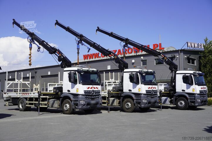 Plataforma com grua Mercedes-Benz Arocs 1833 4x2 / 50 tho. km! / HIAB