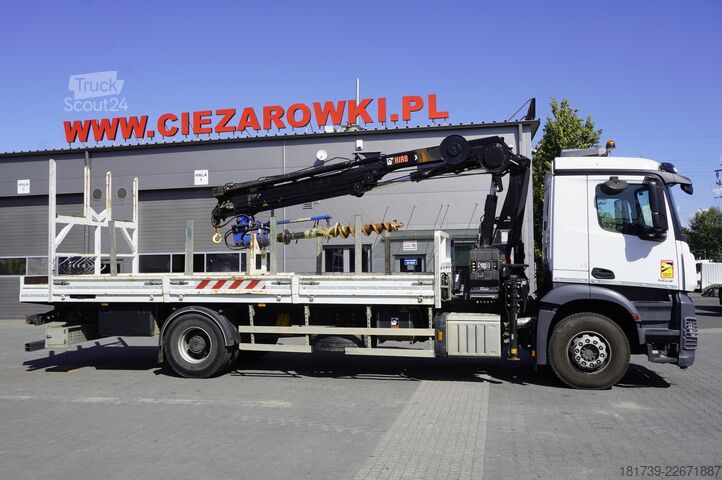 Plataforma com grua Mercedes-Benz Arocs 1833 4x2 / 50 tho. km! / HIAB