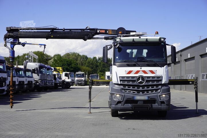 Plataforma com grua Mercedes-Benz Arocs 1833 4x2 / 50 tho. km! / HIAB