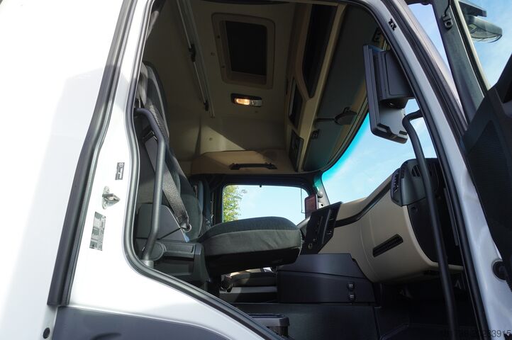 Kontejner Mercedes-Benz Actros 2545 MP5 / KRONE 18 EPAL box body