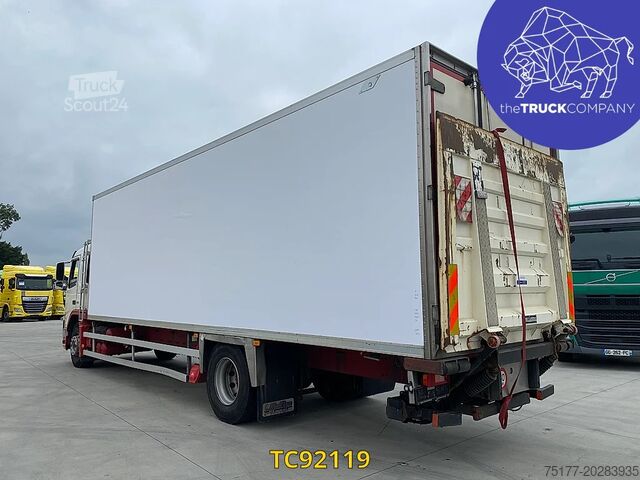 النقل المبرد / المجمد Volvo FM 330