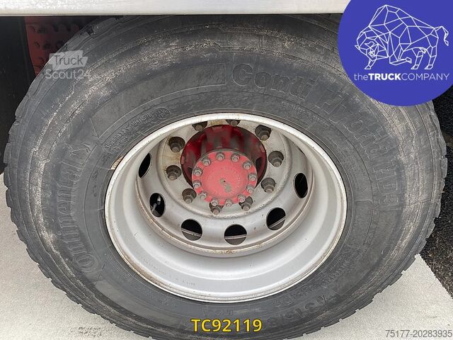النقل المبرد / المجمد Volvo FM 330