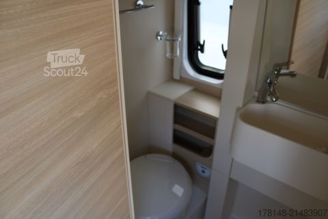 Camper van Eura Mobil Van 595 HB