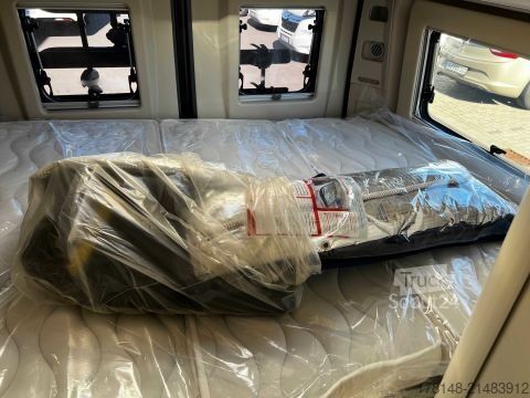 Camper van Eura Mobil Van 595 HB