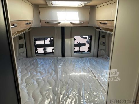 Camper van Eura Mobil Van 595 HB