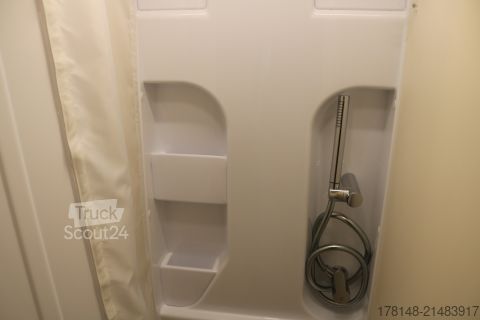 Camper van Eura Mobil Van 595 HB