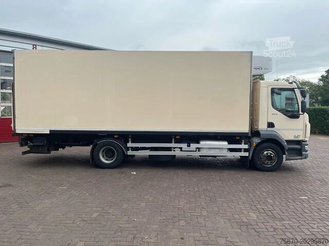 Transport refrigerat/congelat DAF LF 220 FA