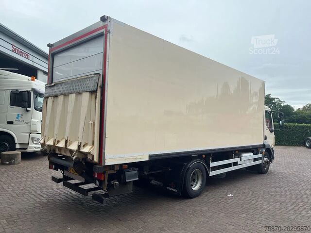 Transport refrigerat/congelat DAF LF 220 FA