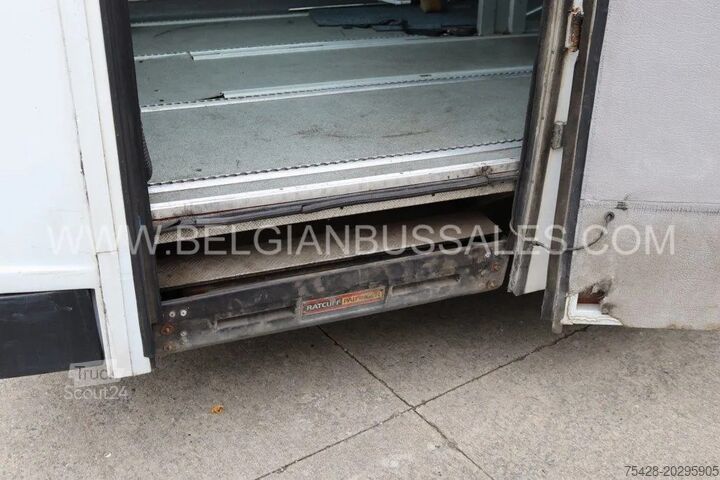 Mikroautobusas Mercedes VARIO O 813 DE