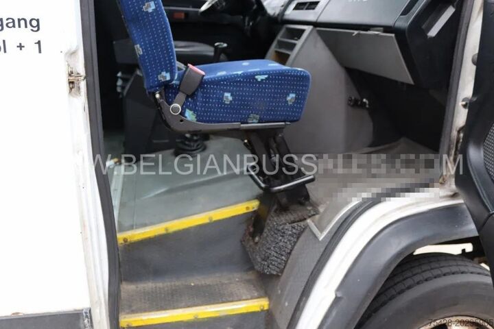Mikroautobusas Mercedes VARIO O 813 DE