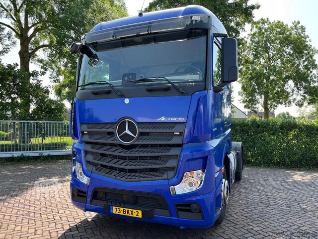 Standaard-SZM Mercedes-Benz Actros 1940