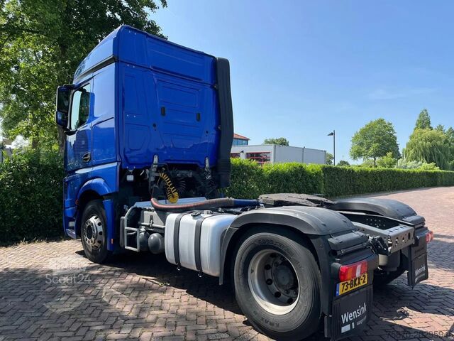 Standaard-SZM Mercedes-Benz Actros 1940