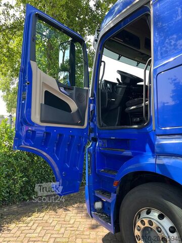 Standaard-SZM Mercedes-Benz Actros 1940