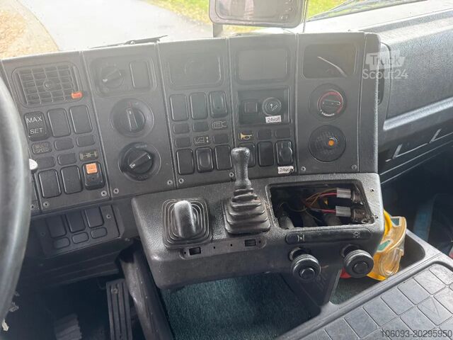 Padrão-SZM Scania R113-320