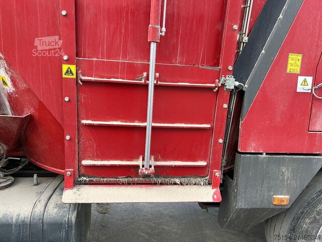 фуражна техника и техника за хранене R.M.H. 21m³ Premium Gold