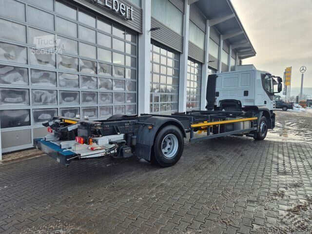 Chassis med førerhus Iveco Stralis AT190S31/FP CM BDF LBW unterfaltbar AHK