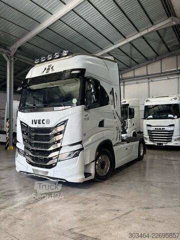  IVECO S-WAY 570 uff. Italia- FULL OPT.+ACCIAI