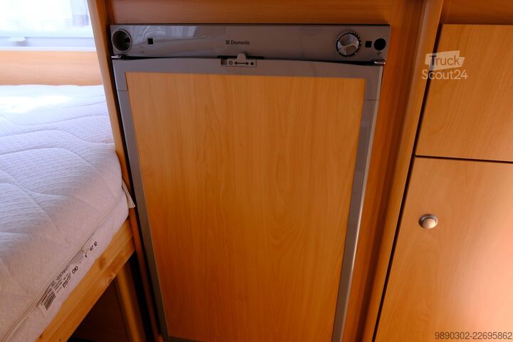 Asuntovaunu Knaus SPORT 400 LK